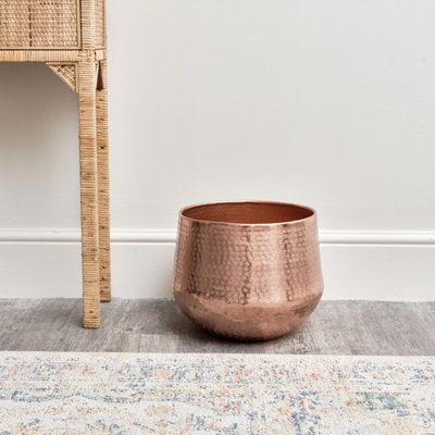 Melody Maison Large Round Copper Patterned Planter