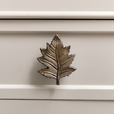 Melody Maison Large Rustic Leaf Drawer Knob