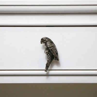 Melody Maison Metallic Silver Parrot Drawer Knob