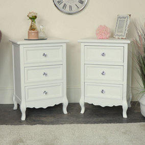 Melody Maison Pair of White 3 Drawer Bedside Tables - Victoria Range