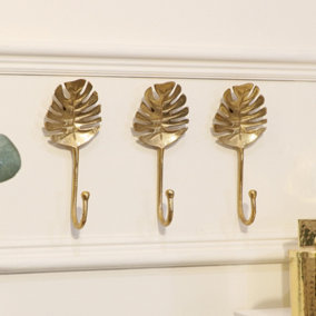 Melody Maison Set Of 3 Gold Monstera Leaf Wall Hooks