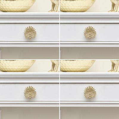 Melody Maison Set of 4 Gold Palm Leaf Drawer Knobs