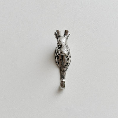 Melody Maison Silver Metal Giraffe Wall Hook