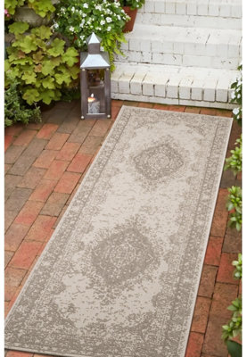 Melrose Eden Medallion Silver Coloured Indoor Outdoor Area Runner Rug 10mm Pile Height - 67/200cm