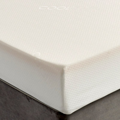 Memory Foam Mattress  6 Inch Deep with Removable Cover