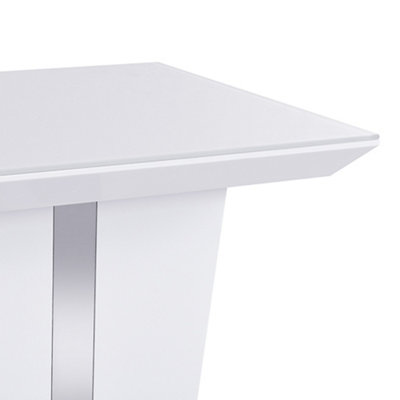 Memphis High Gloss Lamp Table In White With Glass Top