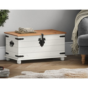 Mercers Furniture Corona White Blanket Box Storage Chest