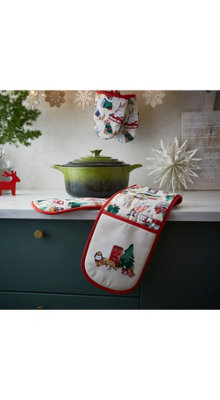 Merry Mutts Christmas Animals  Double Oven Glove