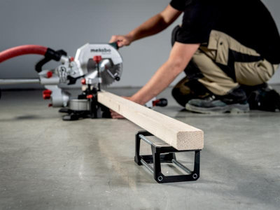 METABO KGS254M 240v Slide mitre saw 254mm blade