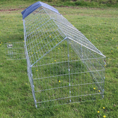 Metal Gabled Pet Enclosure Hutch XXL - 3