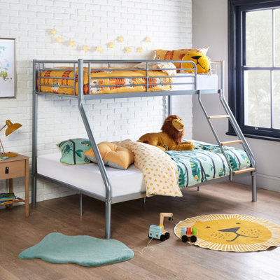 Double decker bed deals steel