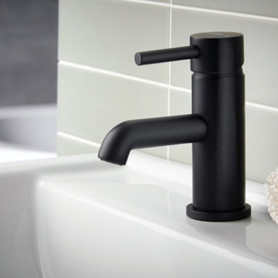 Methven Motu Mini Bathroom Basin Mixer Tap, Small Compact Matte Black Design, Water-Saving, Easy Installation