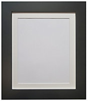 Metro Black Frame with Ivory Mount for Image Size 14 x 11 Inch