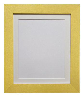 Metro Gold Frame with Ivory Mount for Image Size 40 x 30 CM