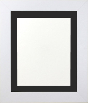 Metro White Frame with Black Mount for Image Size 40 x 30 CM