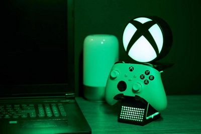 Microsoft Xbox Light Up Ikon Phone And Device Stand