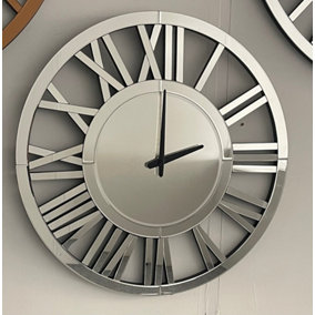 MiHOMEUK Small Roman Numeral Silver Mirrored Wall Clock with Attached Wall Mount