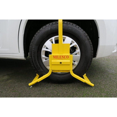 thumbnail image 2 of Milenco 14 Inch Caravan Wheel Trims - Pair - Made In UK - 1687 2 of 3