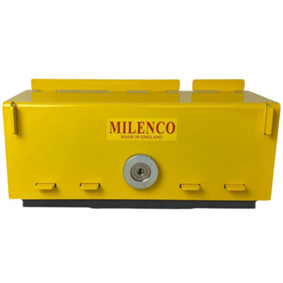 Milenco Pedal BC Lock Automatic Ford Transit 2014+ Mercedes Sprinter 2006+
