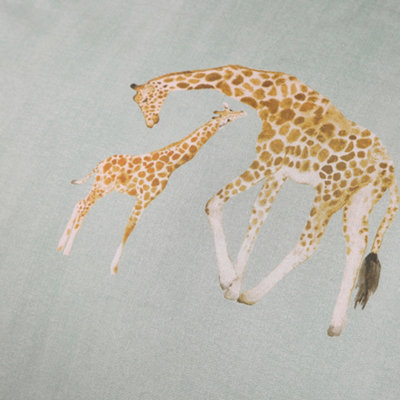 Milo Giraffe Easy Care Reversible Duvet Cover Set