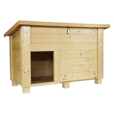 Timber best sale dog kennels