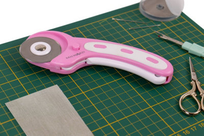 Milward 45mm Rotary Cutter with 5 Blades - Ergonomic, Safety Lock, Left ...
