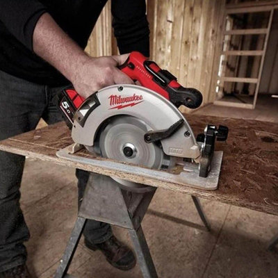 Milwaukee 190mm clearance circular saw