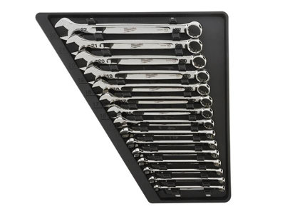 Box spanner on sale set b&q