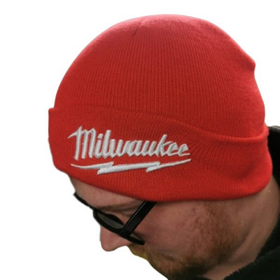 Milwaukee tools cap deals