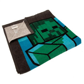 Minecraft Split Beach Towel Multicoloured (140cm x 70cm)