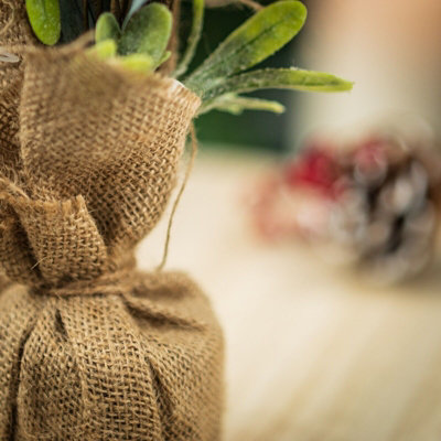 Mini Christmas Tree with Pinecones in Jute Bag - 7