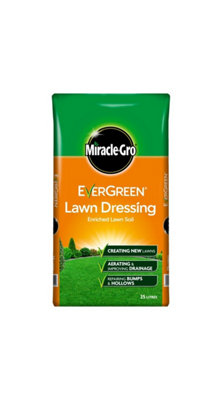 Miracle-Gro Lawn Dressing 25L Bag