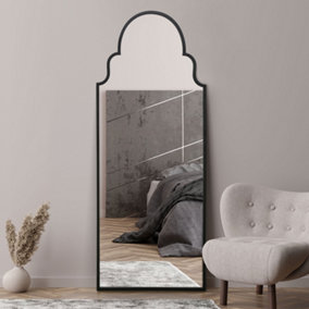 MirrorOutlet Crown Arcus Black Framed Arched Leaner / Wall Mirror 71" X 28 (180CM X 70CM)