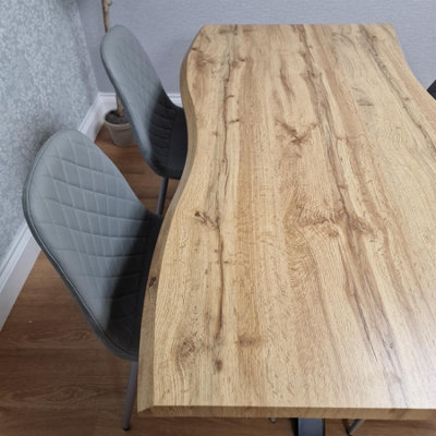 Modern Dining Table with 4 Grey Gem pattern Faux Leather Chairs