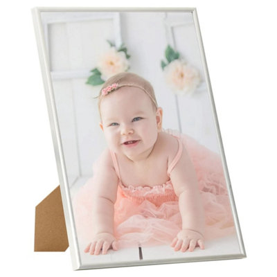 Modern Photo Frames Collage 5 pcs for Wall or Table Silver 70x90cm MDF
