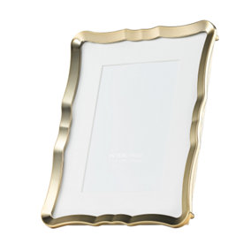 Modern Polished Gold 4x6 Picture Frame with Rippled Edges and Curved Corners