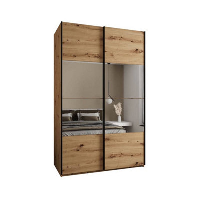 Modern Trosa IV Oak Artisan Sliding Door Wardrobe H2450mm W1600mm D640mm Mirrored Doors, Ten Shelves, Hanging Rail