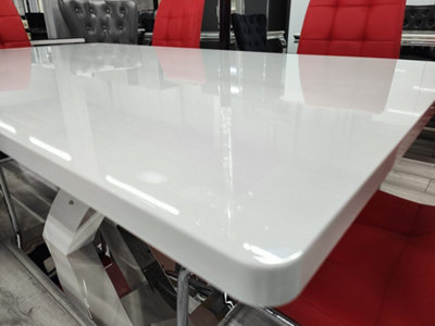 Modernique Marco White Small Dining Table with Gloss Finish