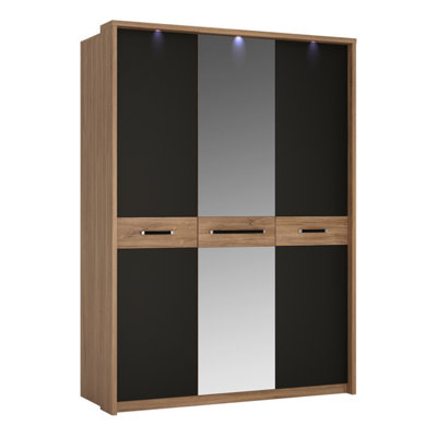 3 door oak wardrobe store with mirror