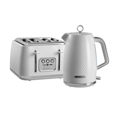 Glass kettle and toaster from Morphy Richards 