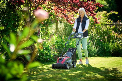 Mountfield Princess 34LI Cordless Lawnmower 34cm