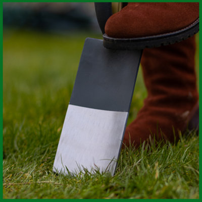 Mulch Garden Border Spade - Graphite Grey - Strengthened High Carbon Steel Shaft - Hand Stained Straight Grained Ash Handle - 5