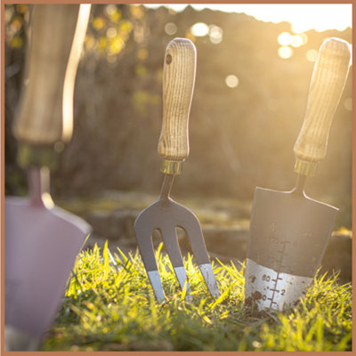 Mulch. Garden Hand Fork - Graphite Grey - Strengthened High Carbon Steel Shaft - Hand Stained Straight Grained Ash Handle - 3