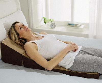 Multi Purpose High Density Memory Foam Supportive Wedge Cushion with Machine Washable Polyester Covers