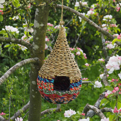Munja & Sari Teardrop Shaped Jute Bird Box Nester