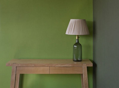 MYLANDS Primrose Hill 201 Plant-Based Decorative Floor Satin Paint, 5L