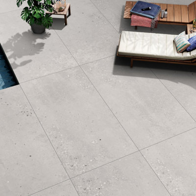 Mythos Matt White Concrete Effect Porcelain Outdoor Tile - Pack of 1, 0.72m² - (L)1200x(W)600