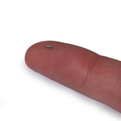 N35 Neodymium Easypeel Adhesive Magnet For Arts, Crafts, Model Making Packaging 6mm X 1mm 0 33kg Pull North Pack Of 20~5060185927863 01c Mp