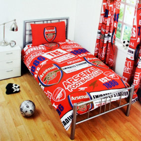 nal FC Childrens/Kids Official Patch Football Crest Duvet Set Red (Double)