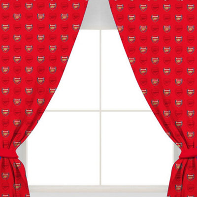 nal FC Repeat Crest Curtains Red (66 x 72in)